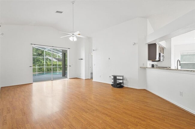 Building Photo - 10462 Lucaya Dr