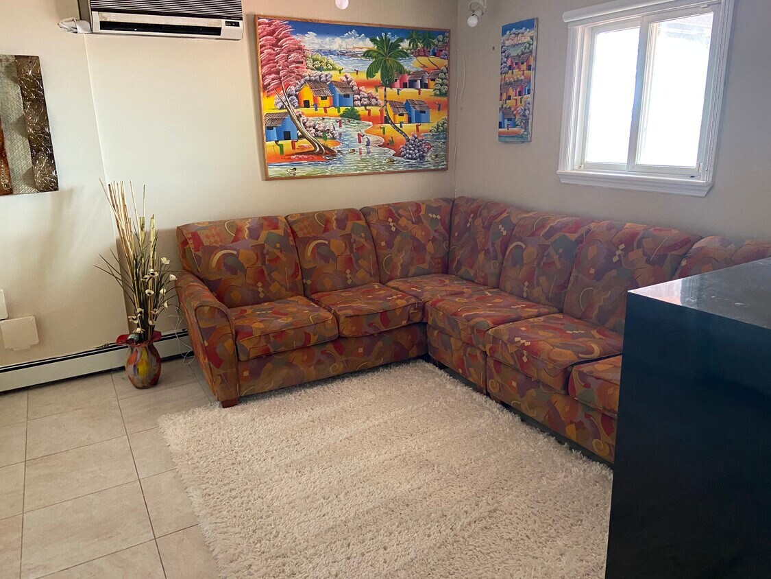 living room - 3528 Bertha Dr
