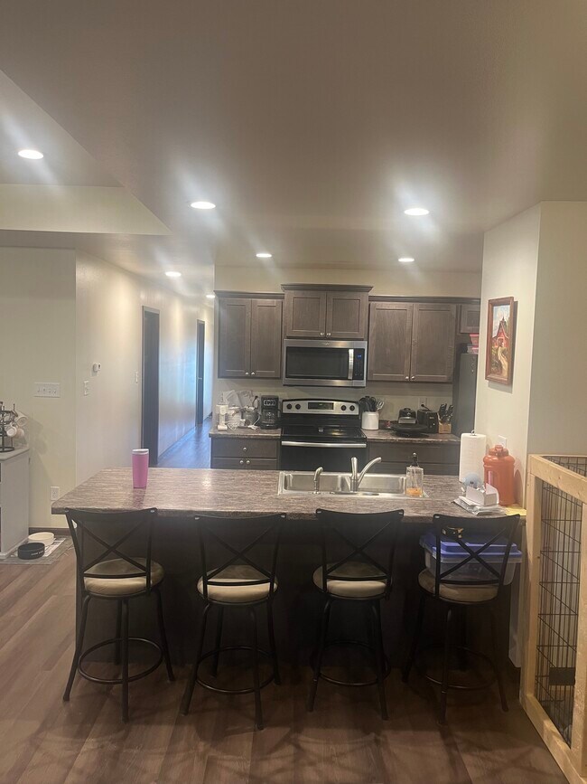 Foto del edificio - 317 Post Oak Dr
