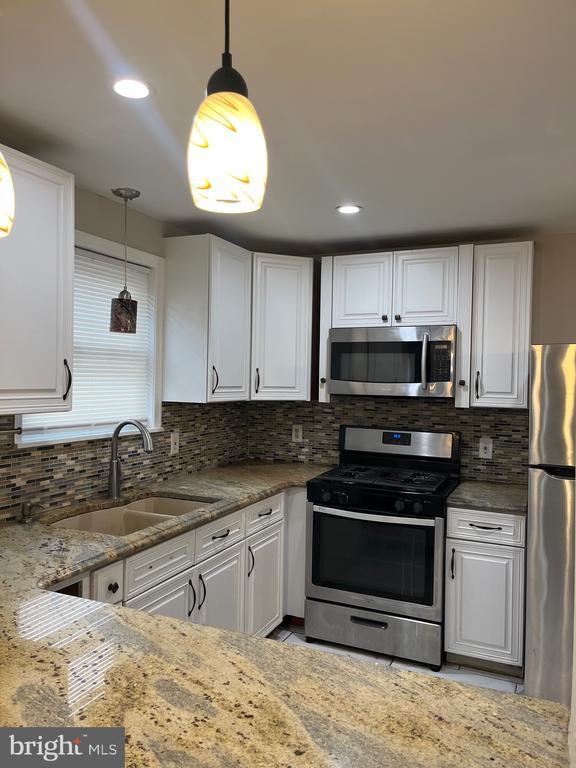 Foto del edificio - 2013 Delmar Dr