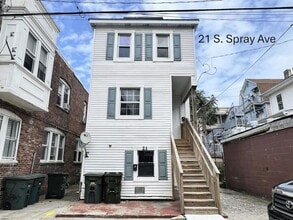 Building Photo - 21 S Spray Ave