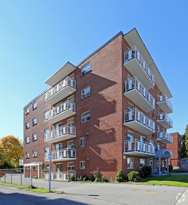 Villa Regina Apartments Apartments 710 Lawrence Rd Hamilton, ON