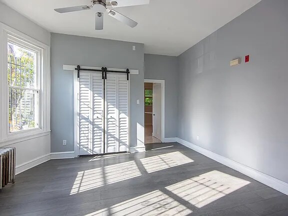 Foto del edificio - 4843 Walton Ave