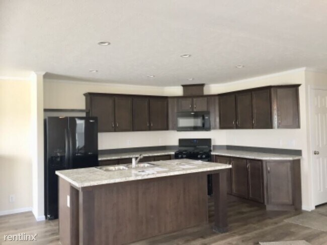 Building Photo - 3 br, 2 bath Mobile Home - 4264 Hedgewood St