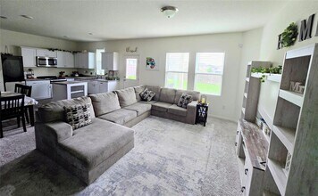 Building Photo - 19506 Caymus Dr