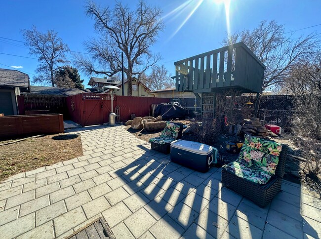 Foto del edificio - FURNISHED Short Term approved-Gorgeous 4 bed historic home in downtown GJ