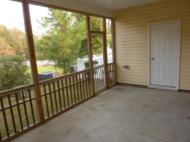 Building Photo - 2404 Swans Rest Way