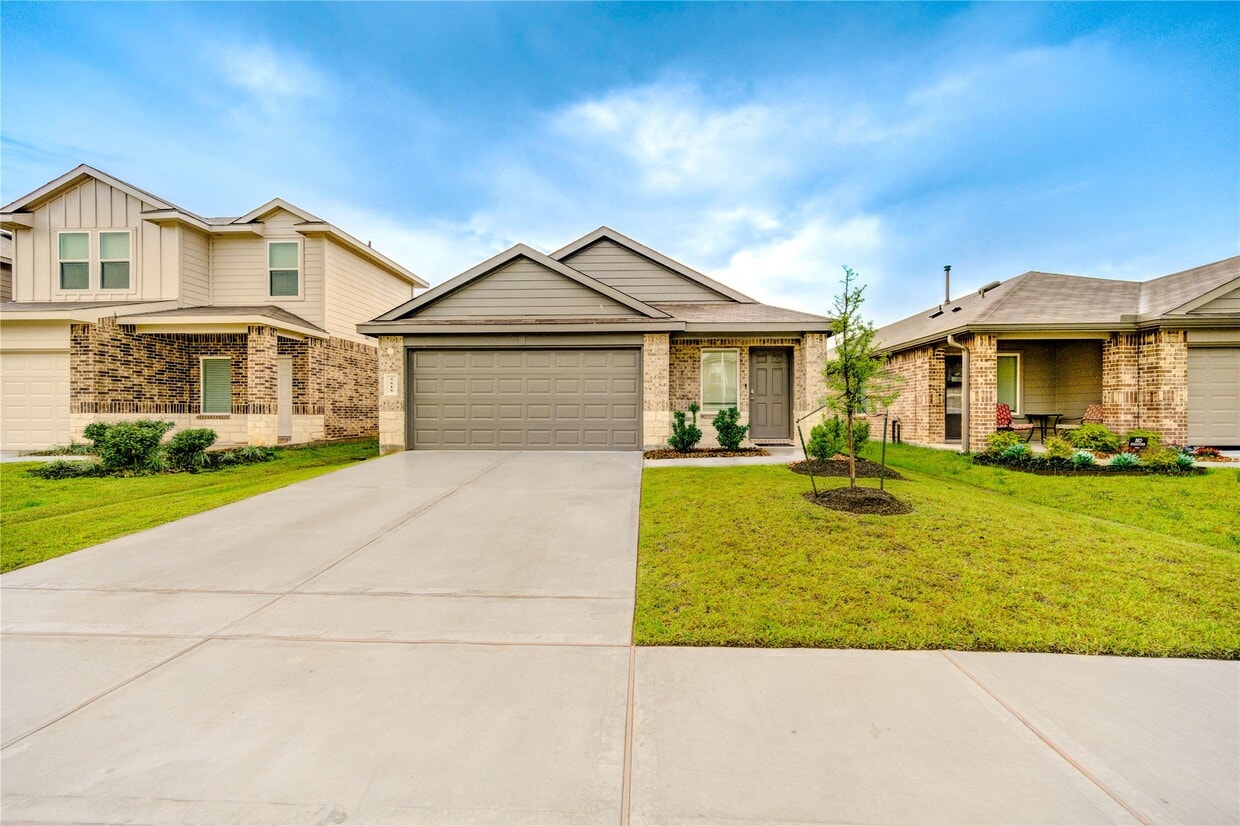 Foto principal - 5618 Redstone Gardens Dr