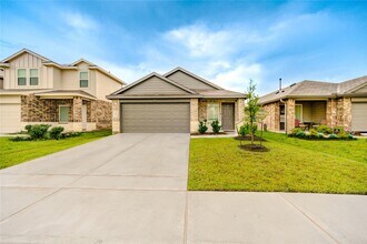 Building Photo - 5618 Redstone Gardens Dr