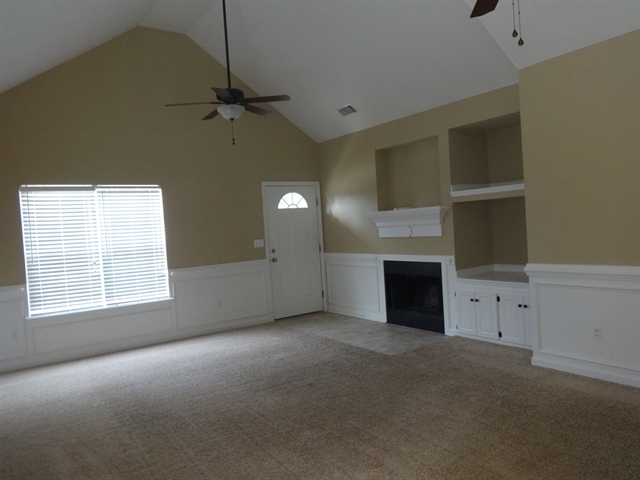 Building Photo - 5138 Saddle Cir