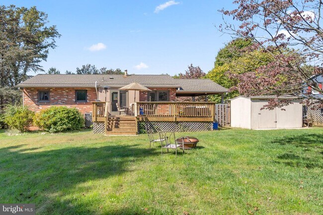 Foto del edificio - 15617 Allnutt Ln