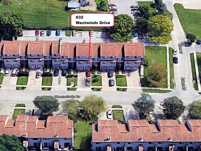 Foto del edificio - $1,450 | 3 Bedroom, 2.5 Bathroom Town Home...