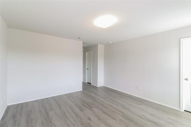 Foto del edificio - 5529 Shore Point Trl