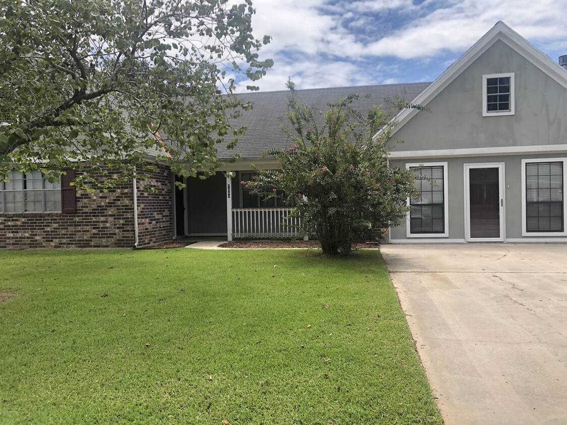 1604 Southwood Dr, New Iberia, LA 70560 House Rental in New Iberia