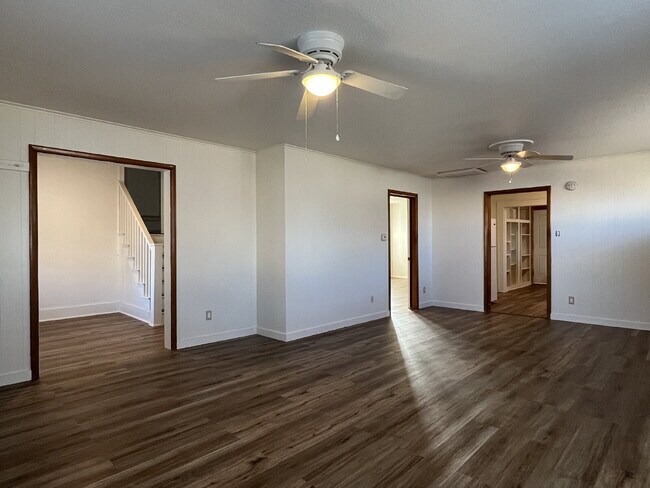 Building Photo - 2-Bed, 1-Bath House in Stillwater OK!"