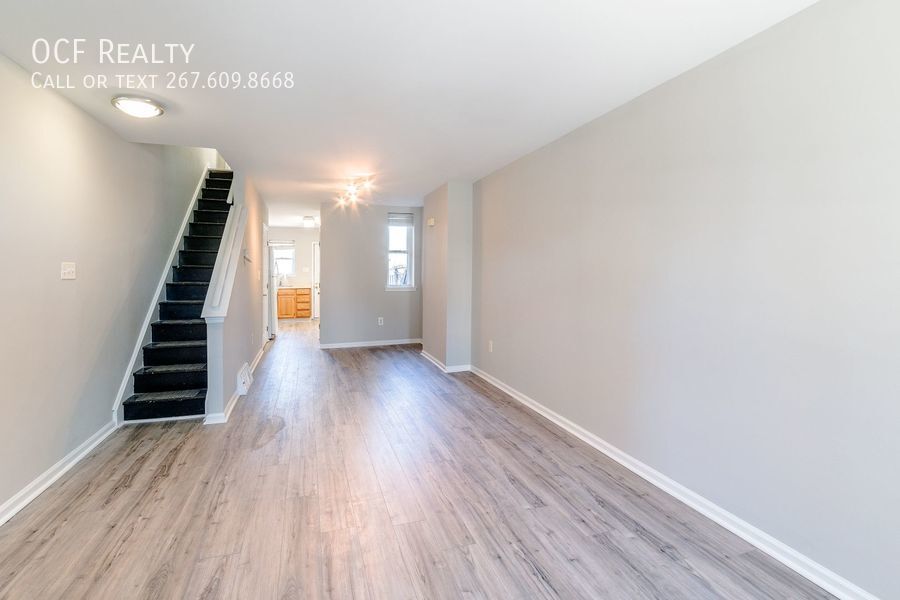 Fishtown Home featuring Two Car Parking House for Rent in