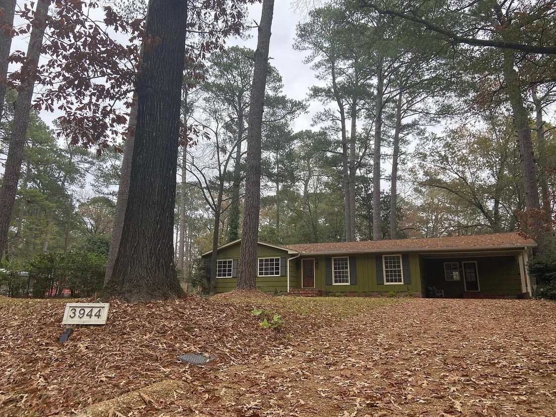 3944 Roxbury Rd, Jackson, MS 39211 House Rental in Jackson, MS