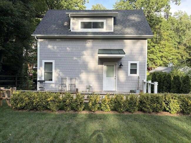 Building Photo - 203 Severn River Rd