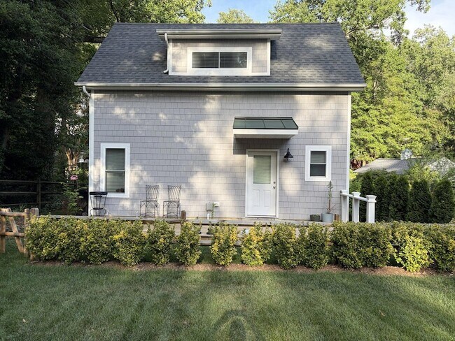 Foto del edificio - 203 Severn River Rd