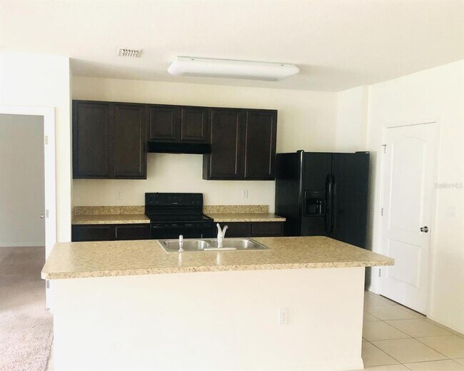 Foto del edificio - 2222 Sequoia Way