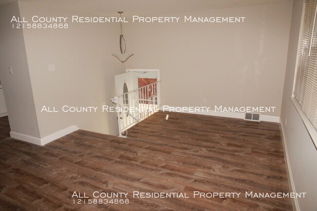 Building Photo - 7963 Algon Ave