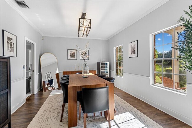 Foto del edificio - 9237 McDavid Ct