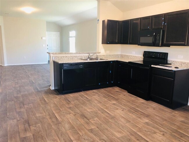 Building Photo - 5712 Ronee Leah Dr