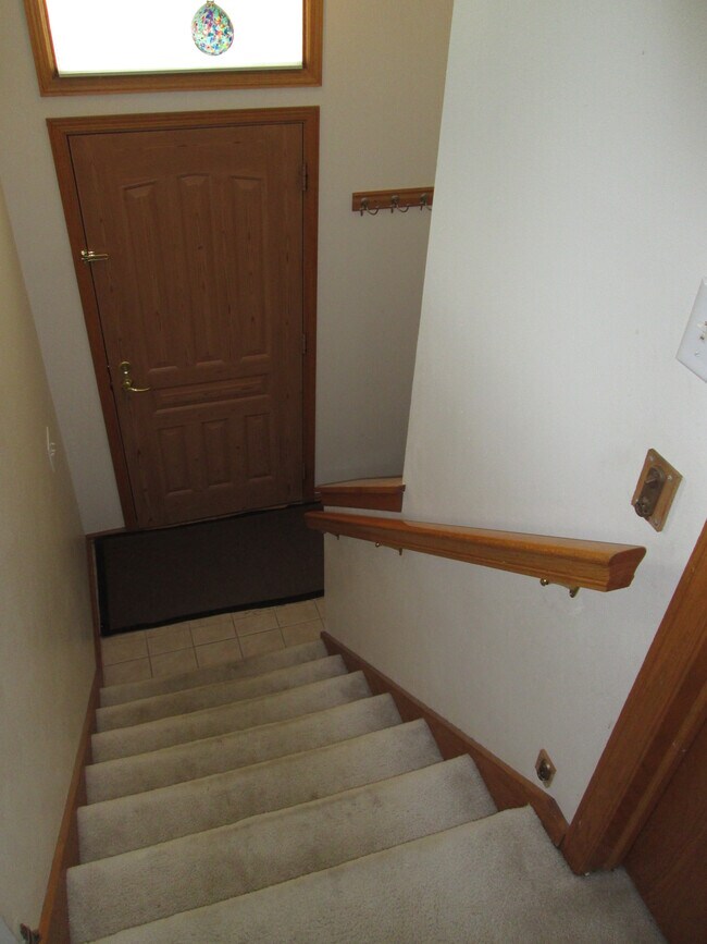 Foto del edificio - 6205 Thornebury Dr