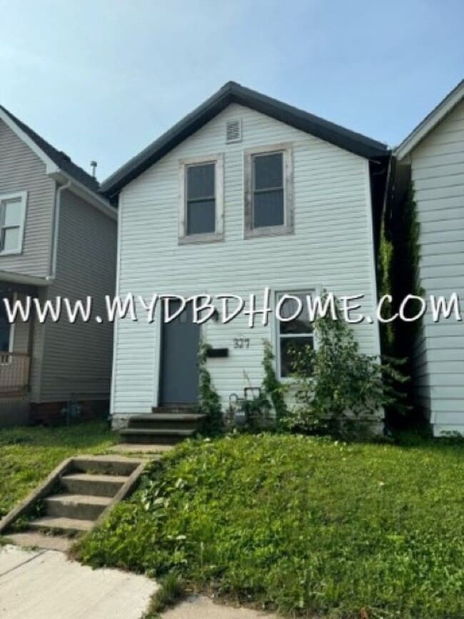 Building Photo - 327 Brandriff St