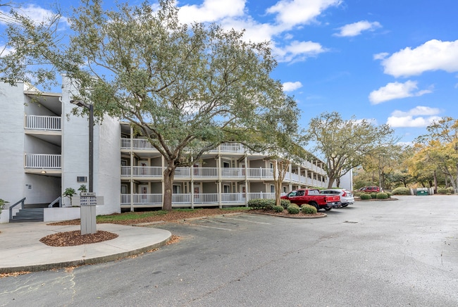 Photo - 10600 N Kings Hwy (Myrtle Beach, SC) Apartment