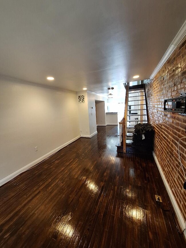 Photo - 1012 S Robinson St Townhome