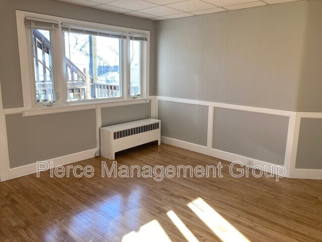 Foto del edificio - 68 Kenney St