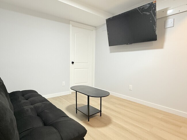 Building Photo - 1227 Henry Ford Centre Dr