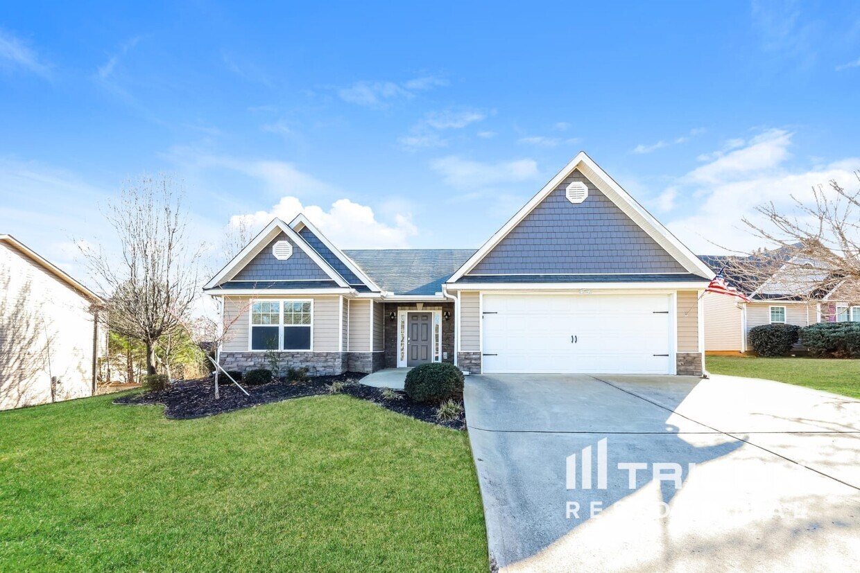 925 West Avenue Dallas GA House Rental in Dallas, GA