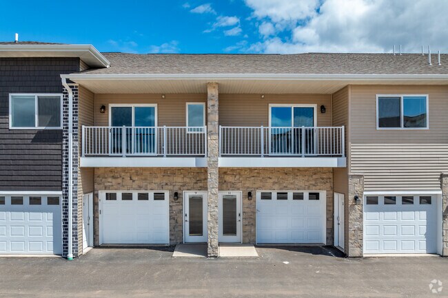 Foto del edificio - Duck Creek Landing Apartments