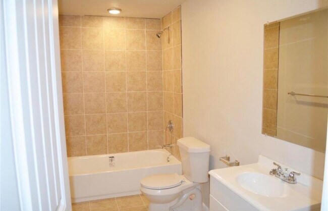 Foto del edificio - 7318 Laredo St