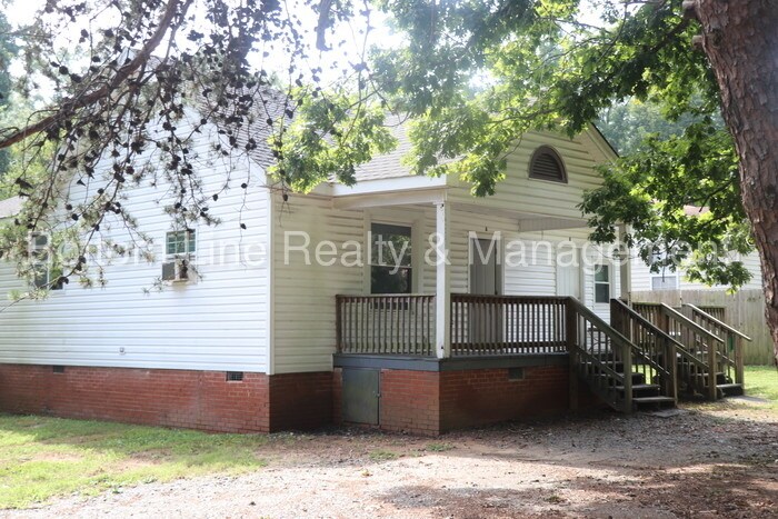 Primary Photo - Cozy One Bedroom Condo With Spacious Backyard