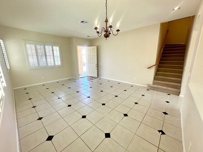 Building Photo - 7607 Pioneer Ranch Ave