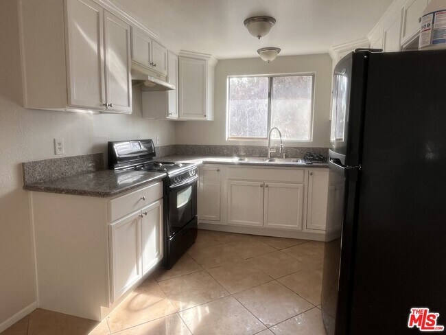 Foto del edificio - 26416 S San Jacinto St