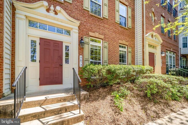 Building Photo - 5673 Harrington Falls Ln