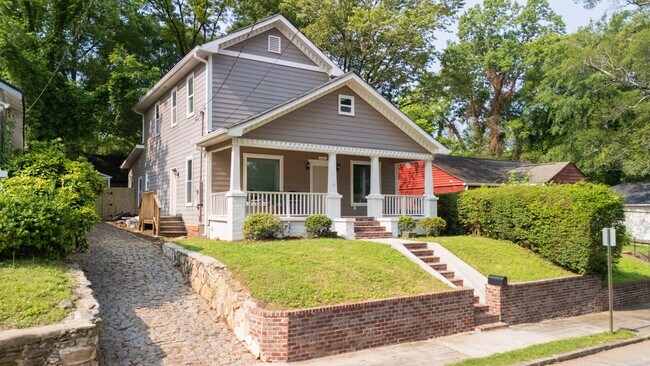 Foto del edificio - 996 Palmetto Ave SW