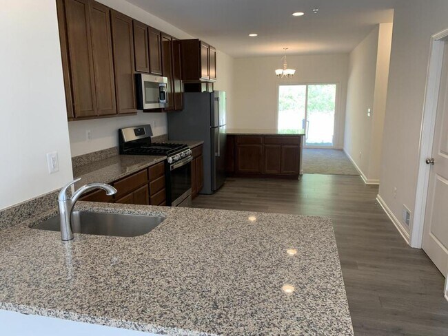 Photo - 101 Trails Way House