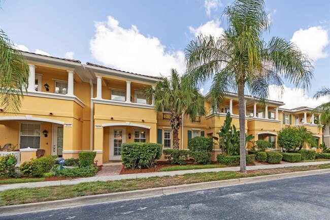 Building Photo - 1633 Napoli Dr W