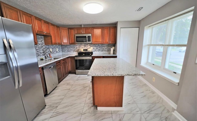 Building Photo - 7028 Hames Ct
