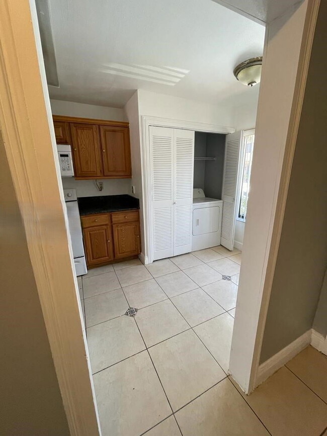 Photo - 14235 SW 57th Ln House