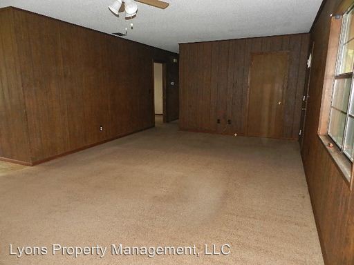 Building Photo - 1418 N Davis St