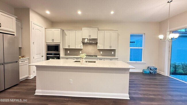 Building Photo - 445 Dalton Ml Dr