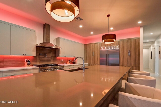 Foto del edificio - 6401 E Larkspur Dr