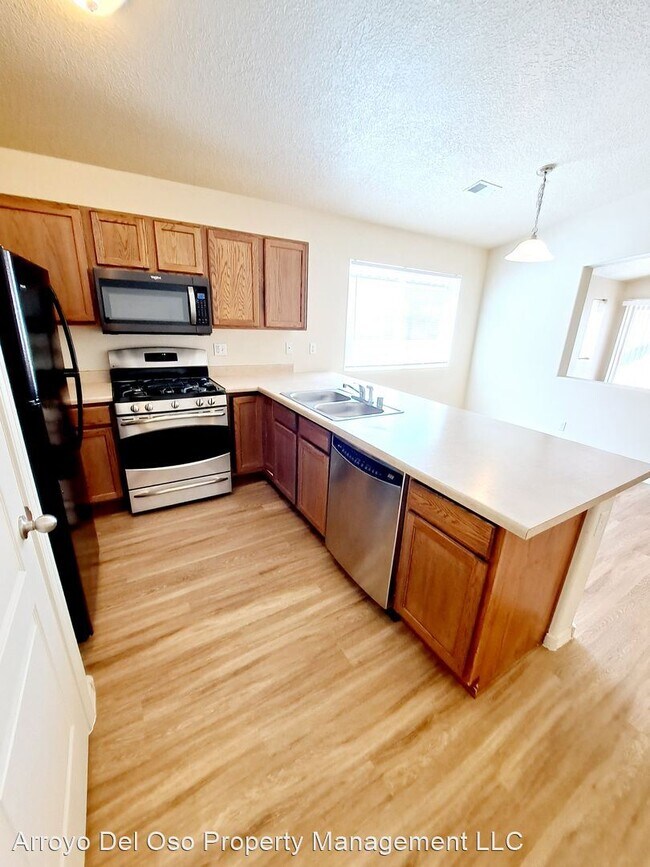 Building Photo - 3 br, 2 bath House - 791 Purple Aster Ave SW