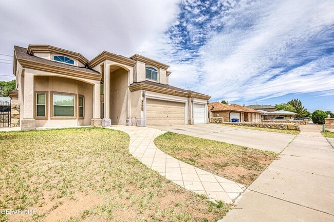 Building Photo - 4733 R L Shoemaker Dr